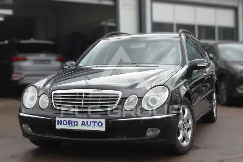 2004 Mercedes Benz E 240