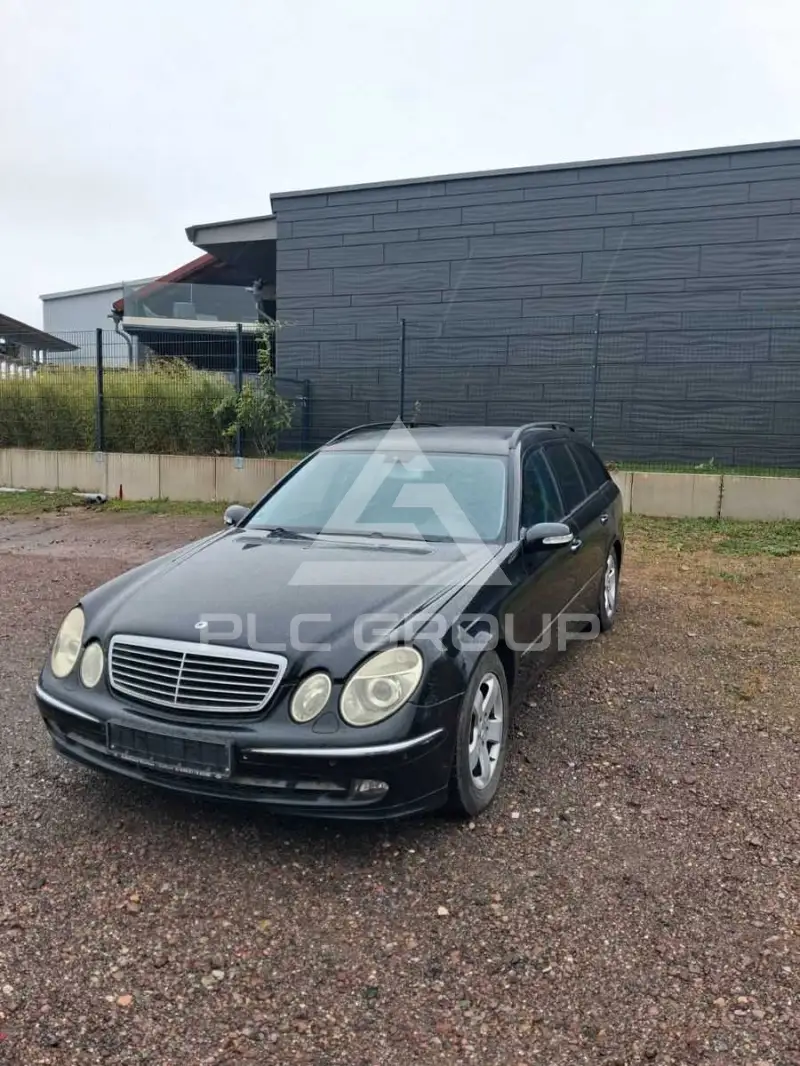 2004 Mercedes Benz E 240