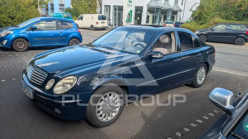 2004 Mercedes Benz E 240