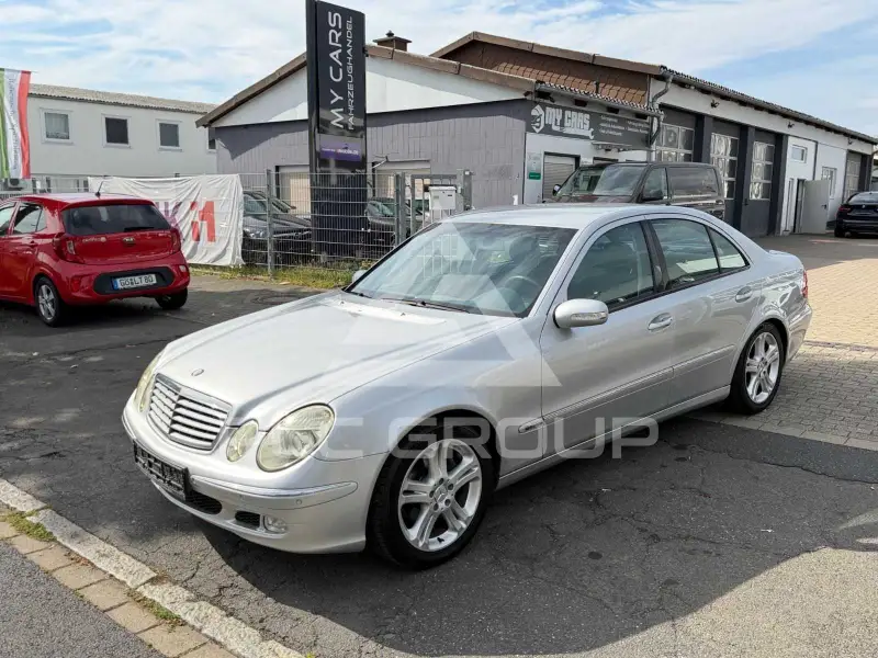 2004 Mercedes Benz E 240