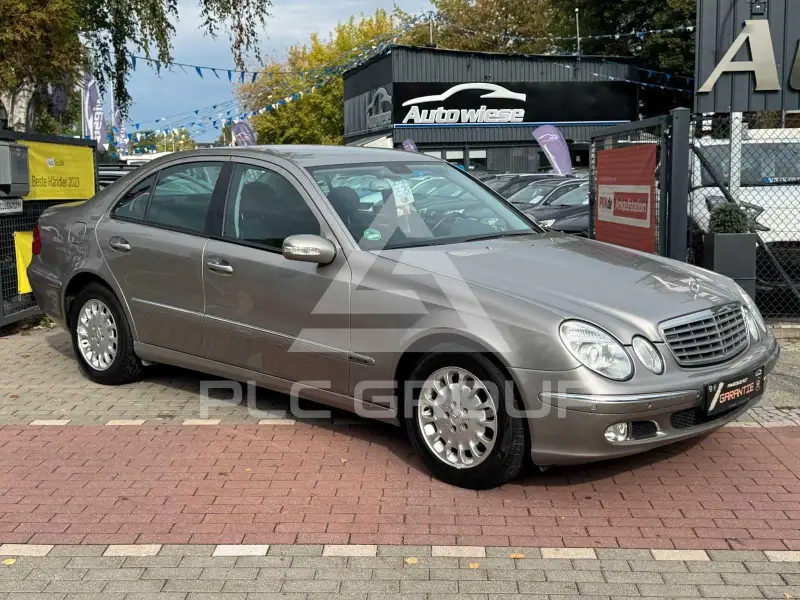 2004 Mercedes Benz E 240