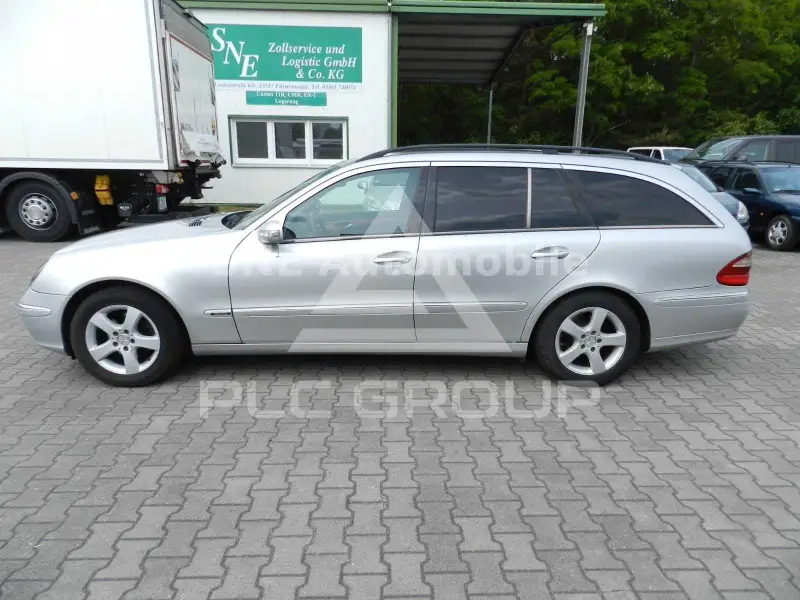 2004 Mercedes Benz E 270