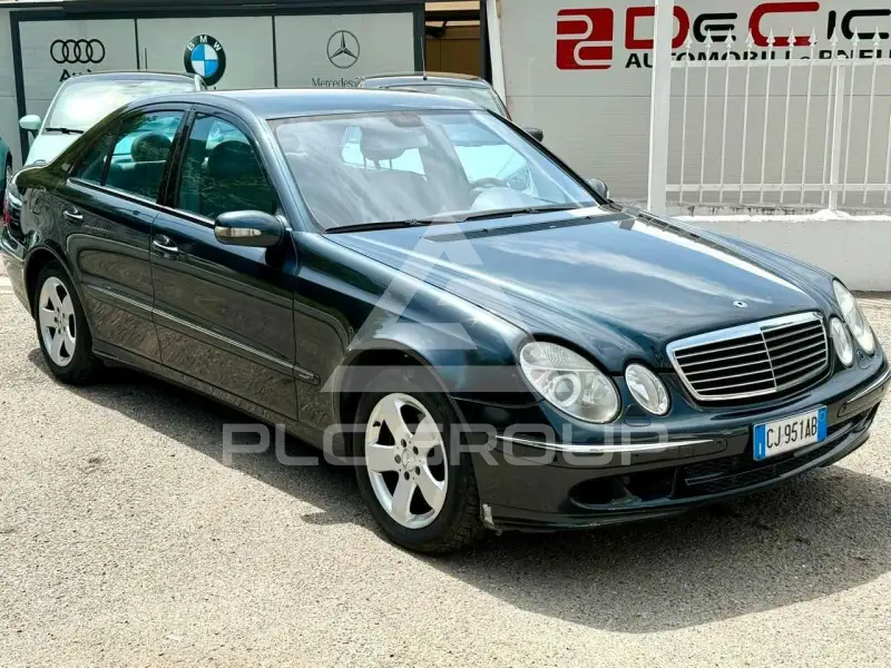 2004 Mercedes Benz E 270