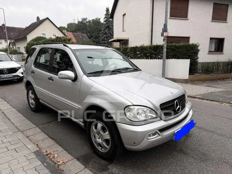 2004 Mercedes Benz ML 270