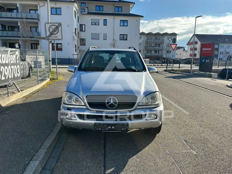 2004 Mercedes Benz ML 270
