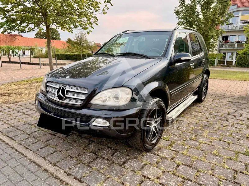 2004 Mercedes Benz ML 270