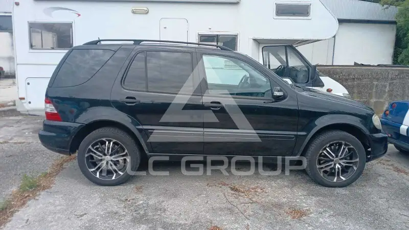 2004 Mercedes Benz ML 270
