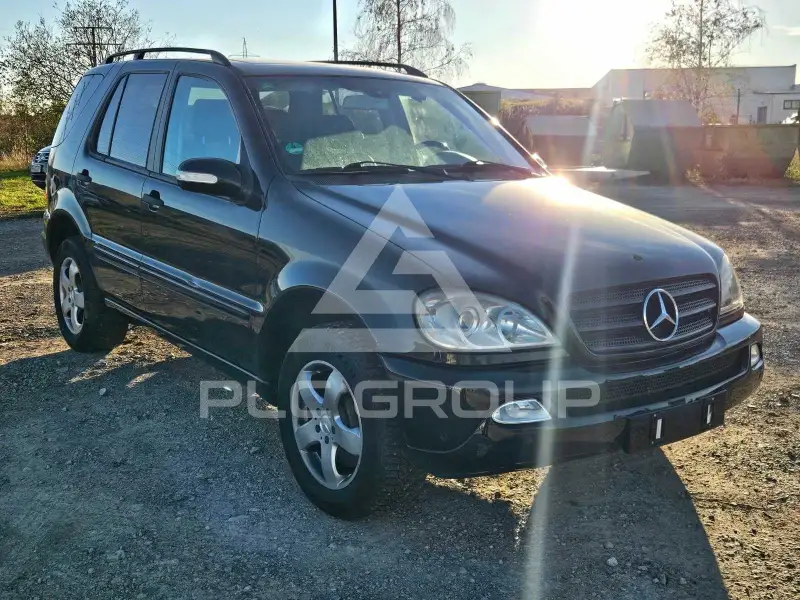2004 Mercedes Benz ML 270
