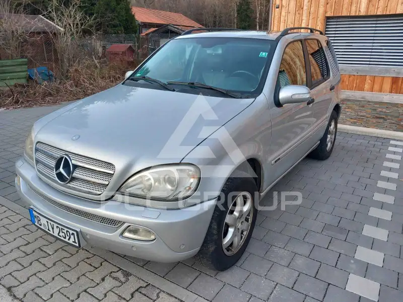2004 Mercedes Benz ML 270