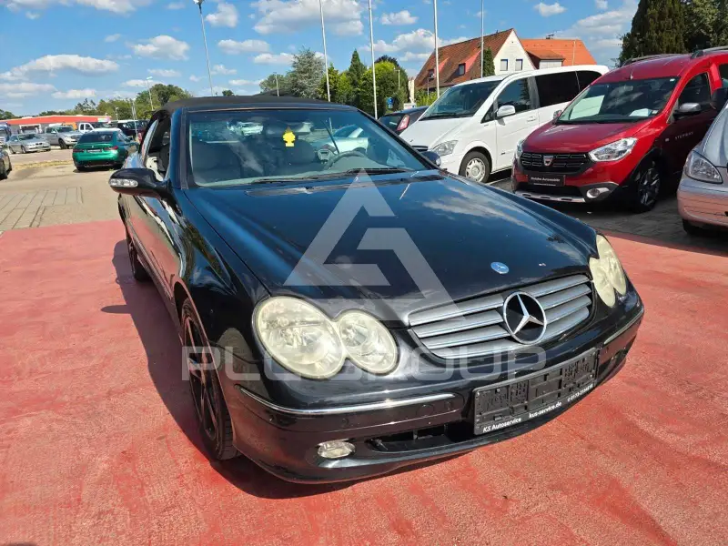 2004 Mercedes Benz CLK 240