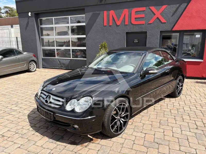 2004 Mercedes Benz CLK 240