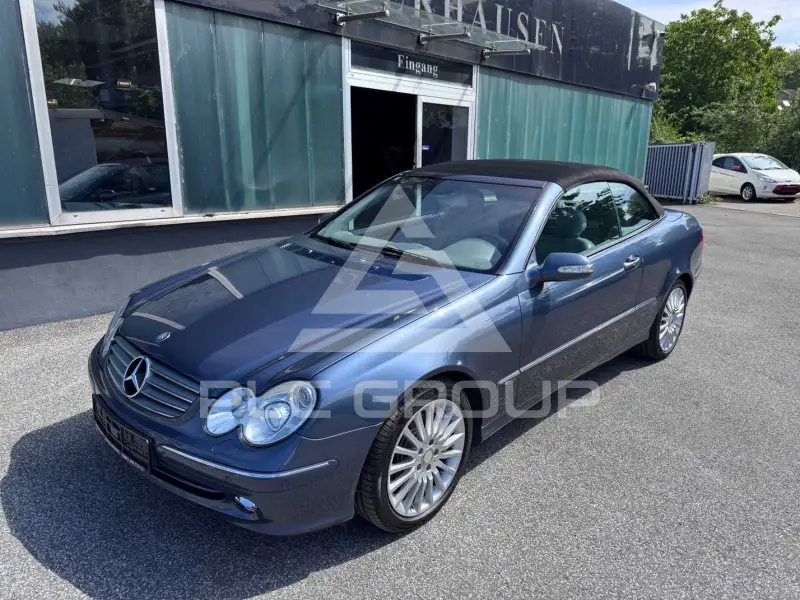 2004 Mercedes Benz CLK 240