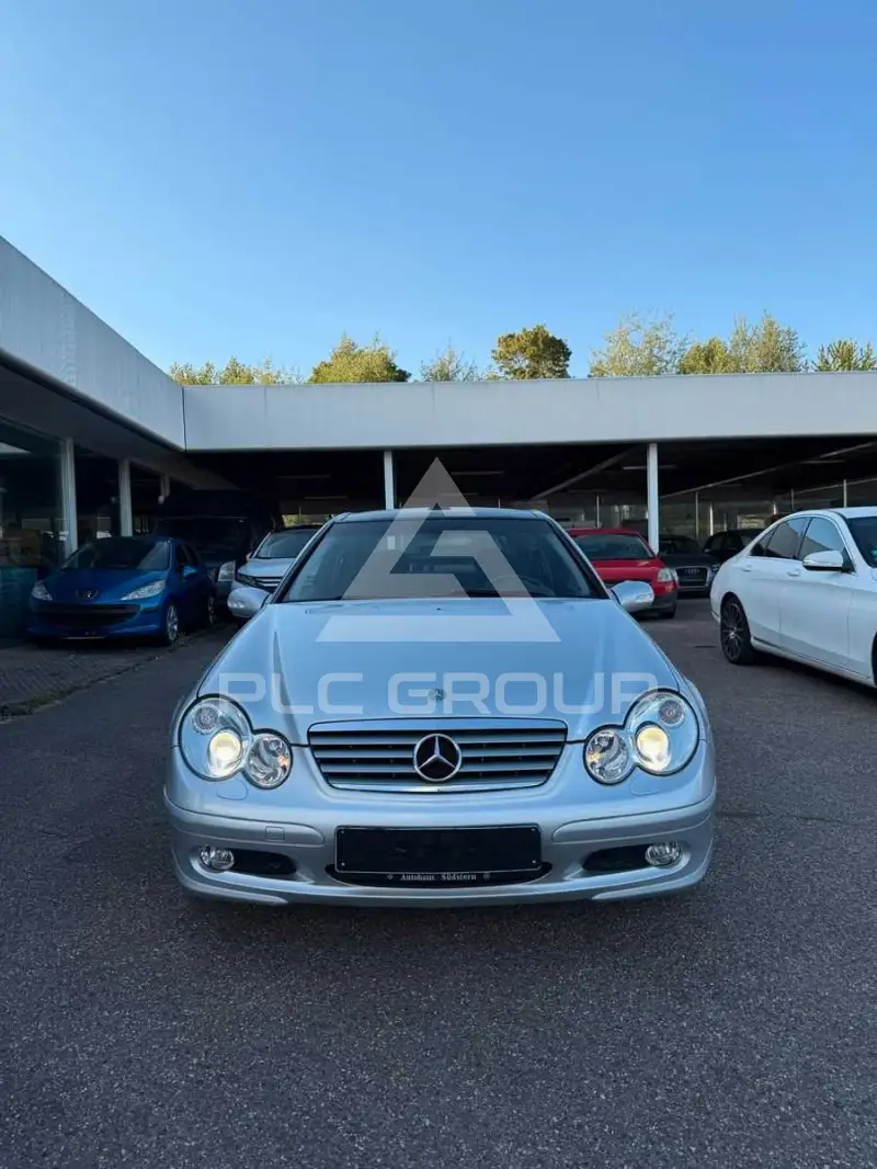 2004 Mercedes Benz CL 200