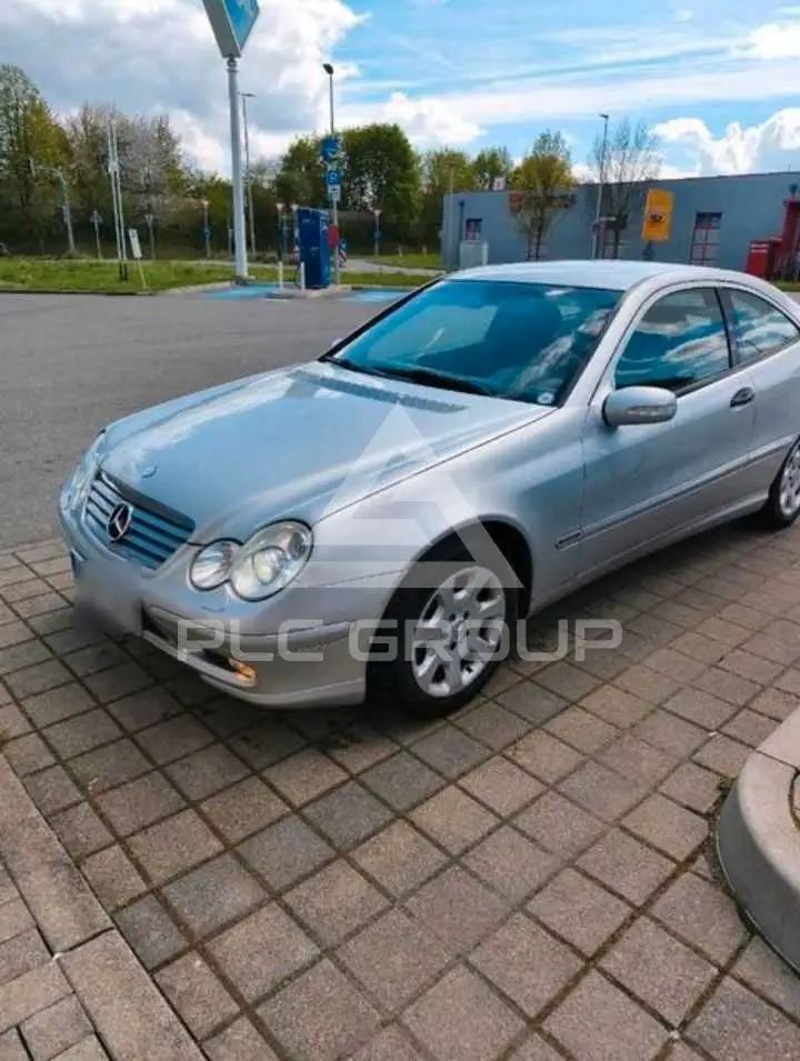 2004 Mercedes Benz CL 200
