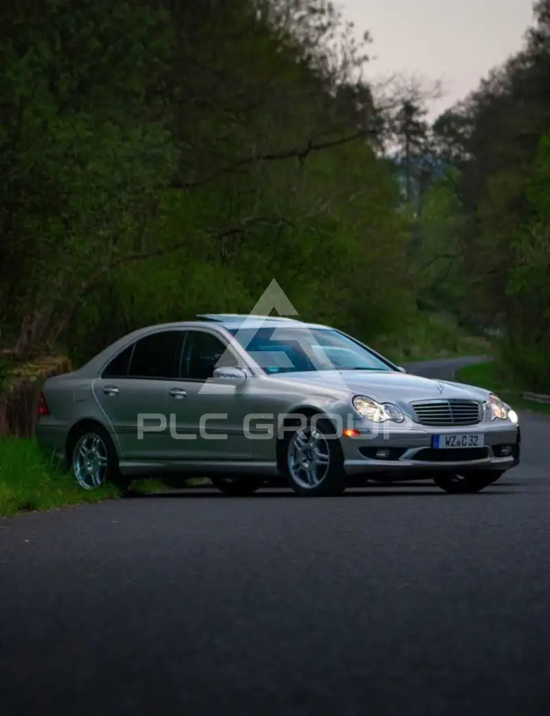 2004 Mercedes Benz C 32 AMG