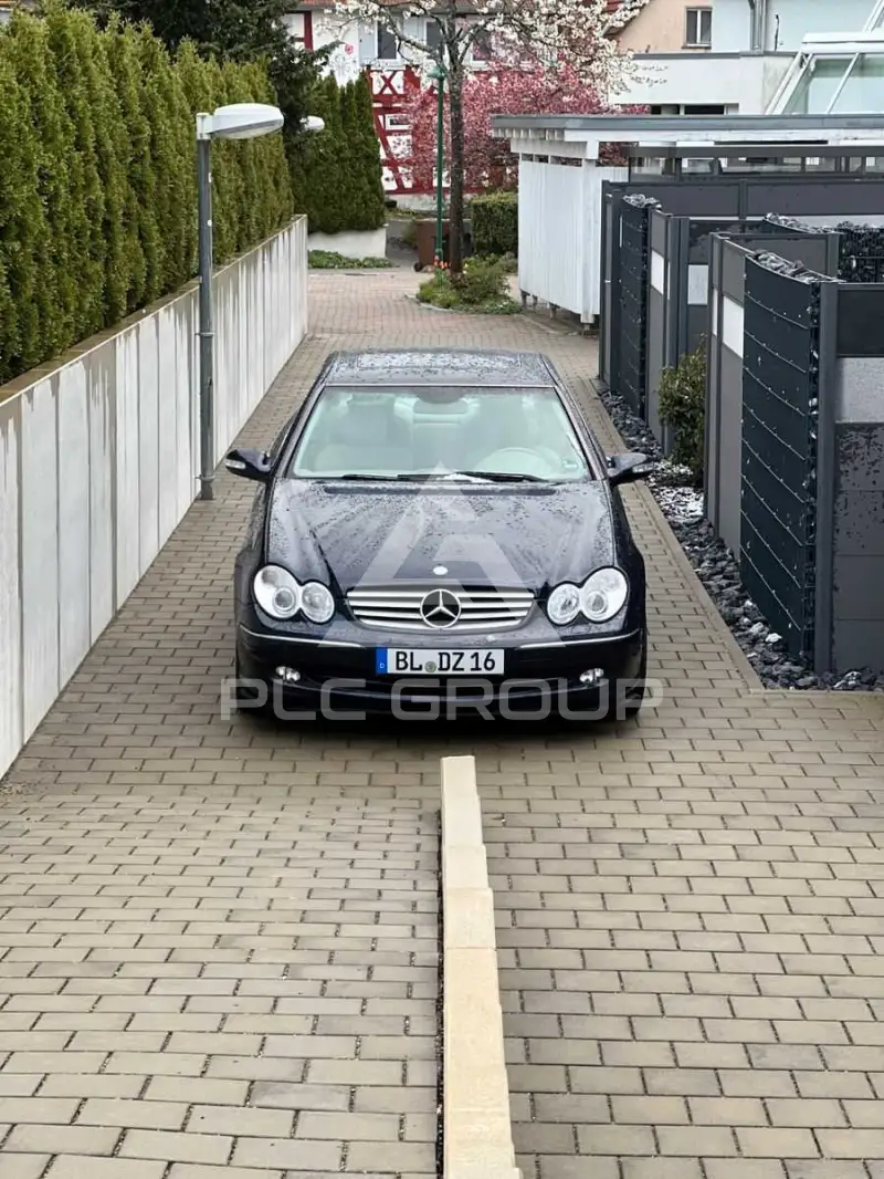 2004 Mercedes Benz CLK 270