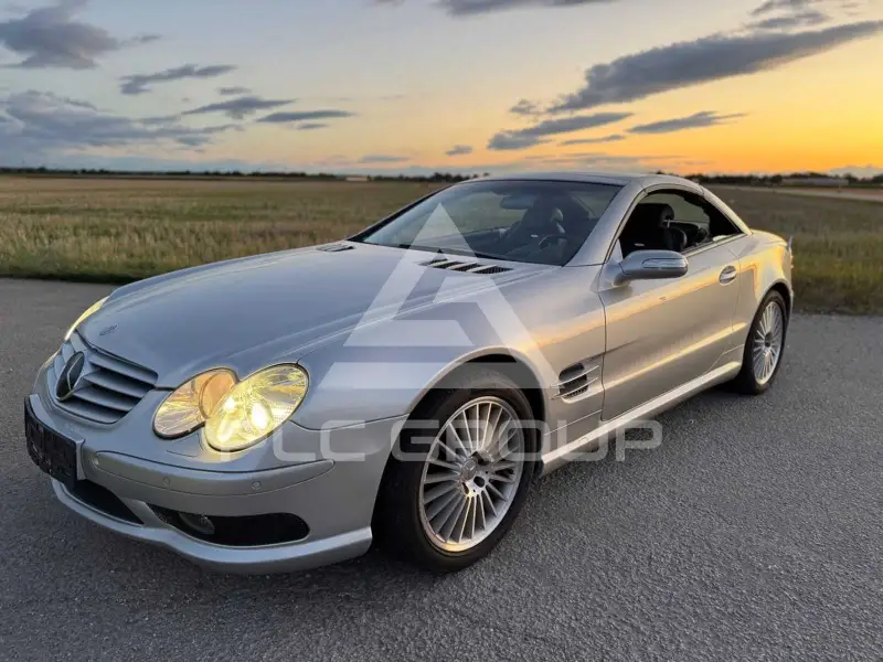 2004 Mercedes Benz SL 550