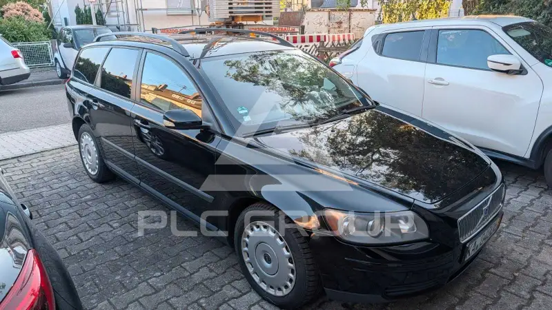 2004 Volvo V50