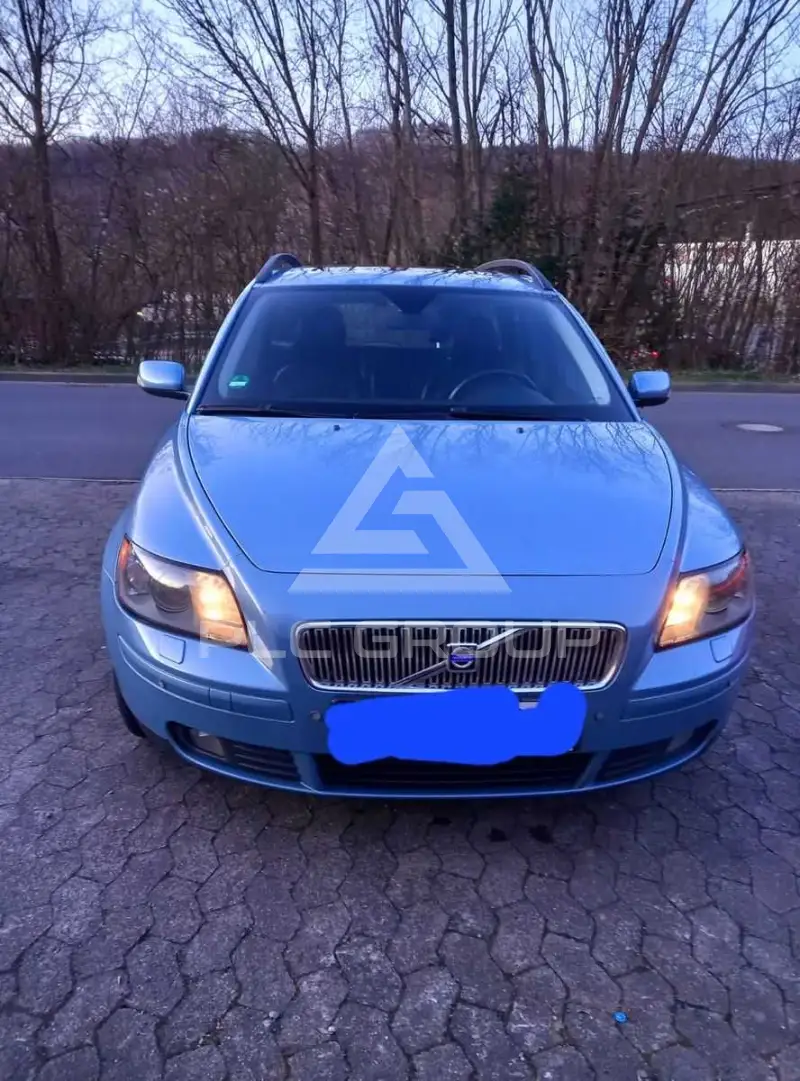 2004 Volvo V50