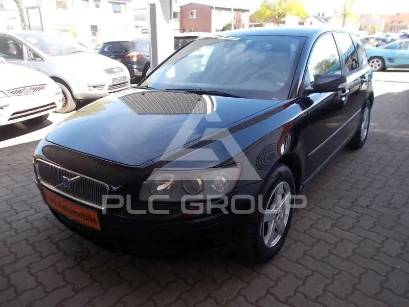 2004 Volvo V50