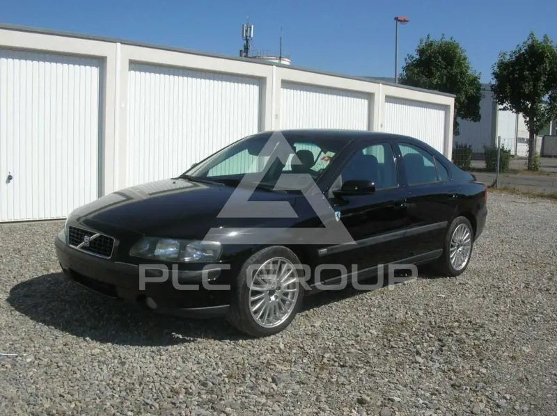 2004 Volvo S60