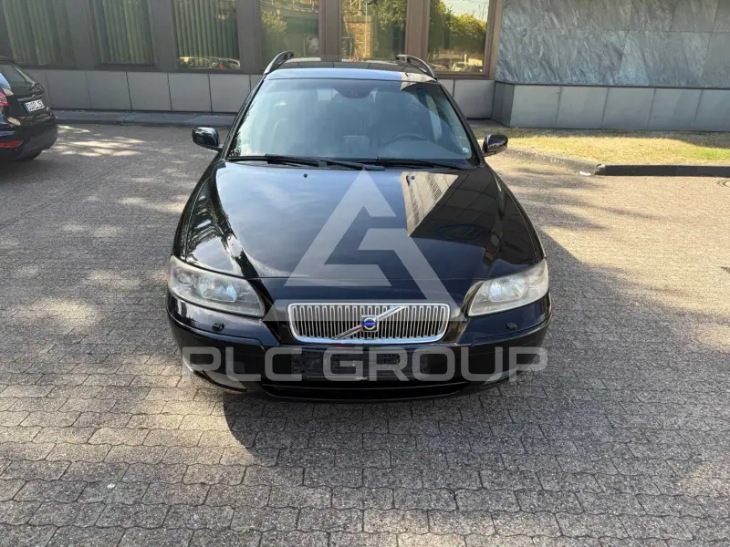 2004 Volvo V70