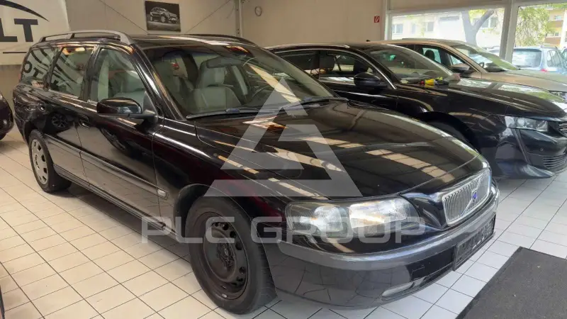 2004 Volvo V70