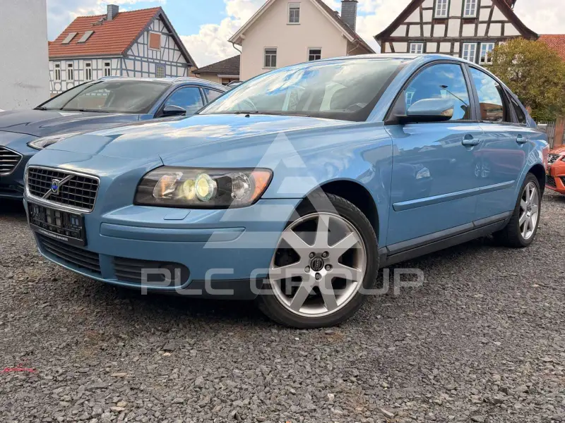 2004 Volvo S40