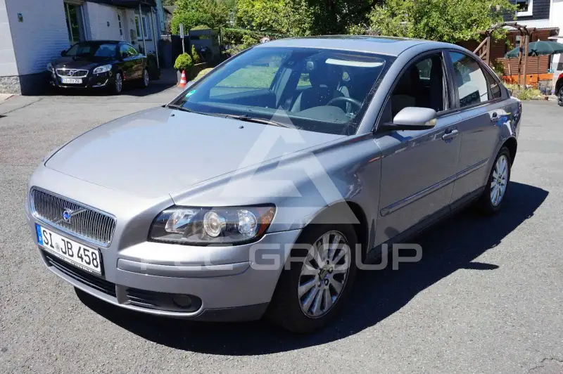 2004 Volvo S40