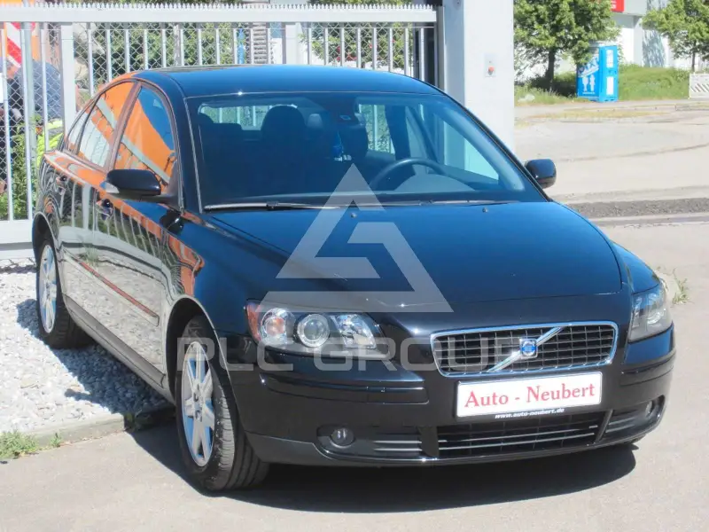 2004 Volvo S40