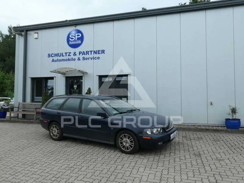 2004 Volvo V40
