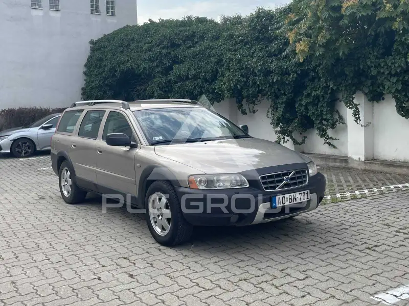 2004 Volvo XC70