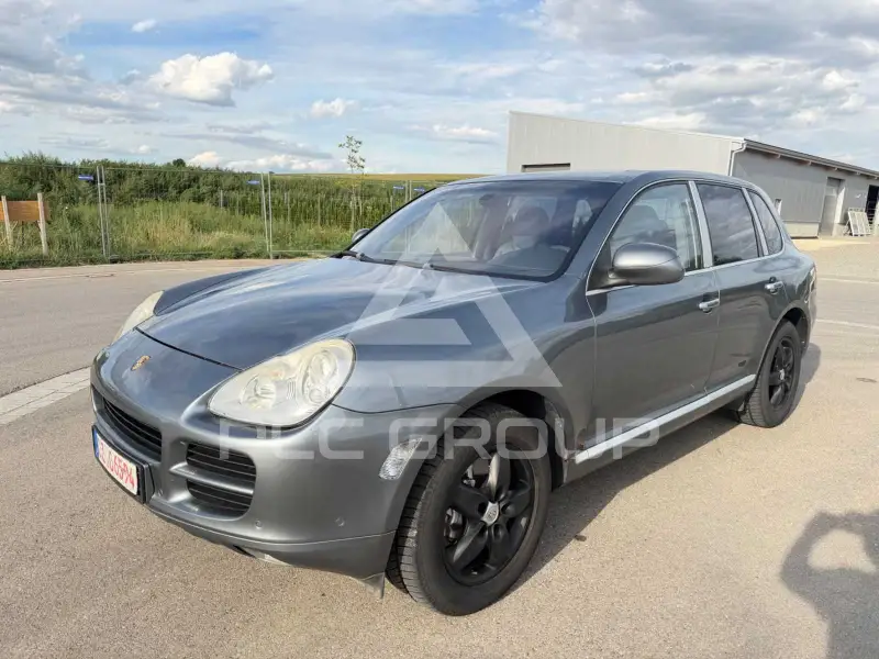 2004 Porsche Cayenne