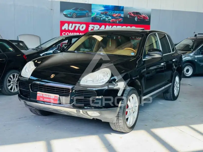 2004 Porsche Cayenne