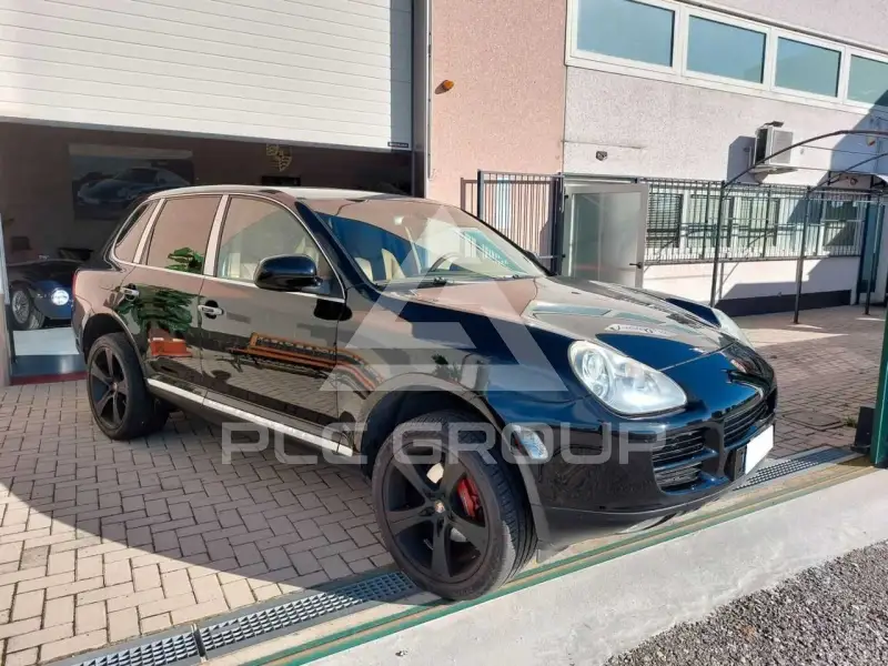 2004 Porsche Cayenne