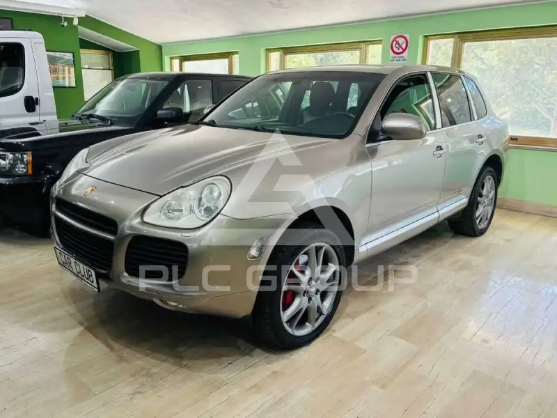 2004 Porsche Cayenne