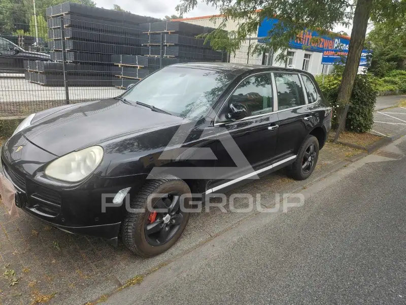 2004 Porsche Cayenne