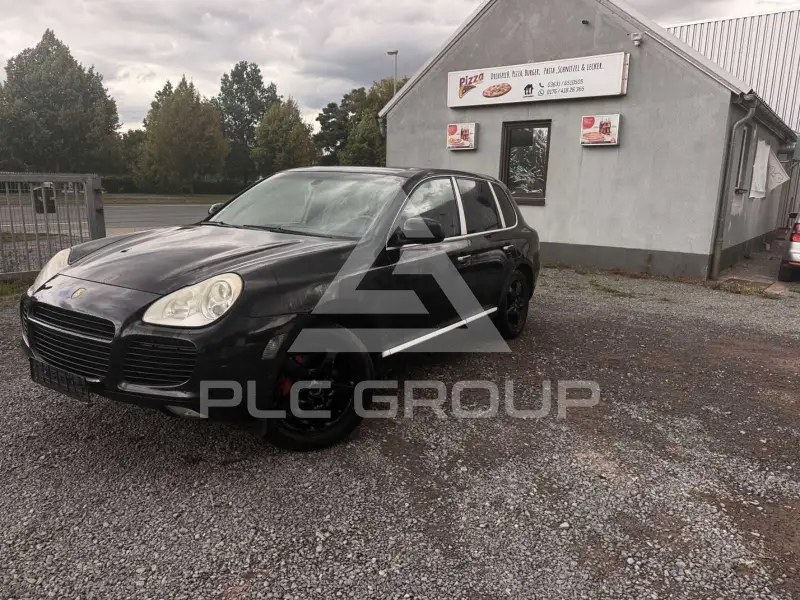 2004 Porsche Cayenne