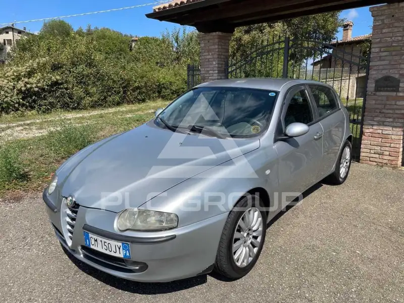 2004 Alfa Romeo 147