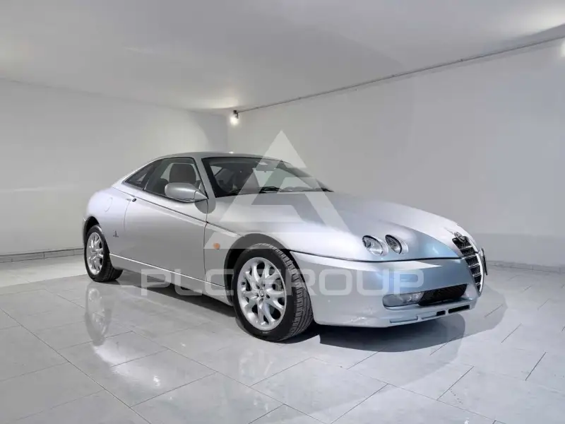 2004 Alfa Romeo GTV