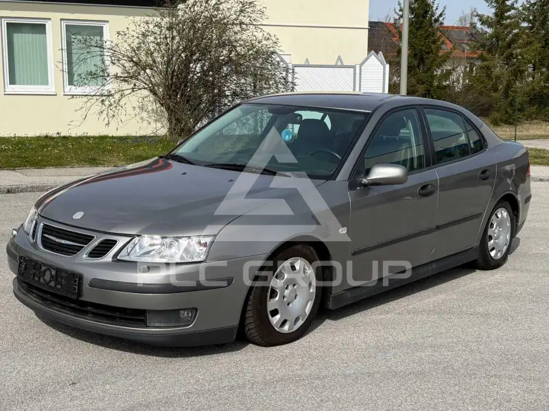 2004 SAAB 9-3