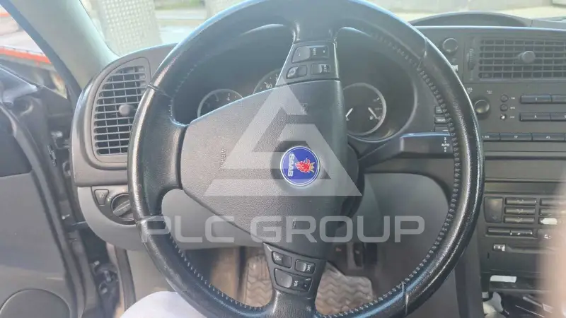 2004 SAAB 9-3