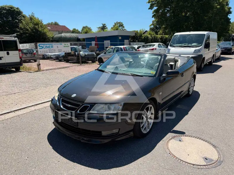 2004 SAAB 9-3