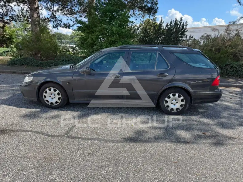 2004 SAAB 9-5