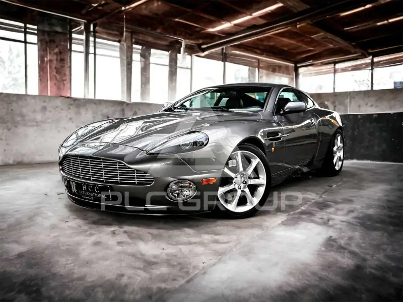 2004 Aston Martin Vanquish