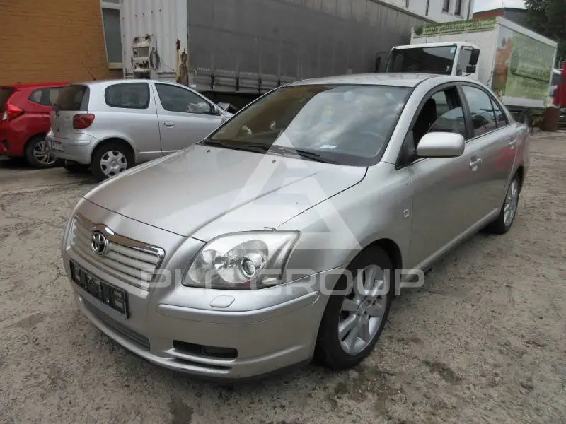 2004 Toyota Avensis