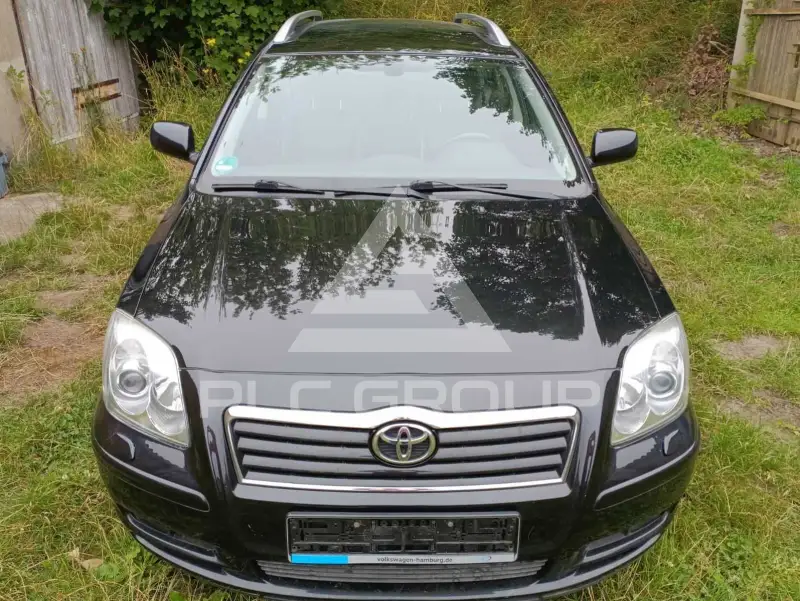 2004 Toyota Avensis