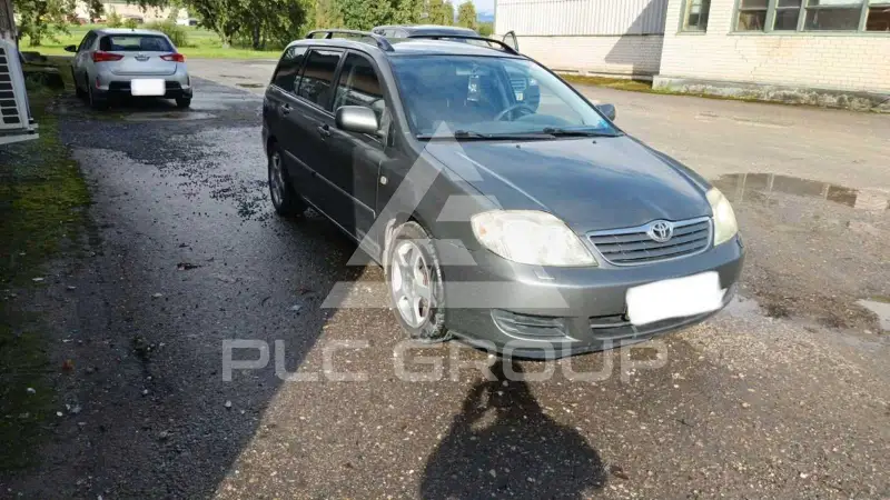 2004 Toyota COROLLA