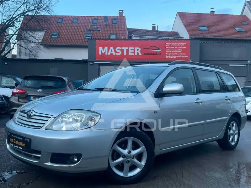 2004 Toyota COROLLA