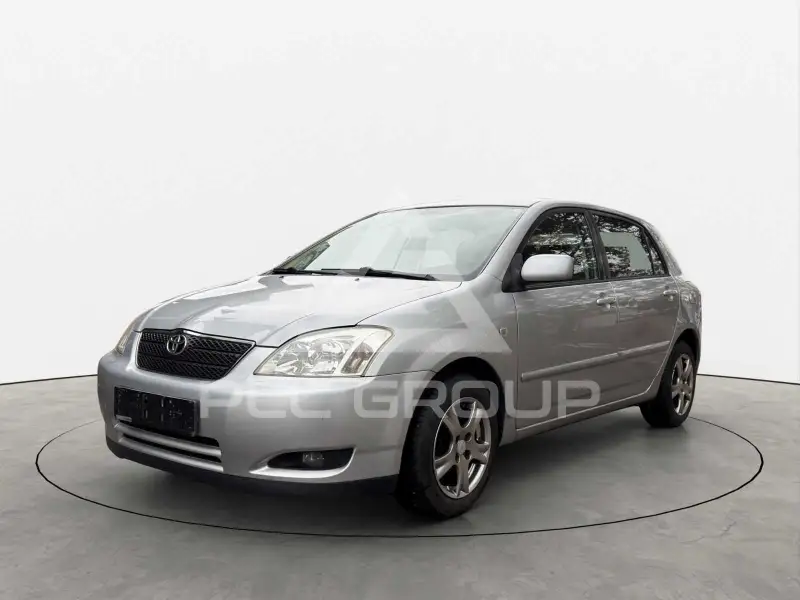 2004 Toyota COROLLA